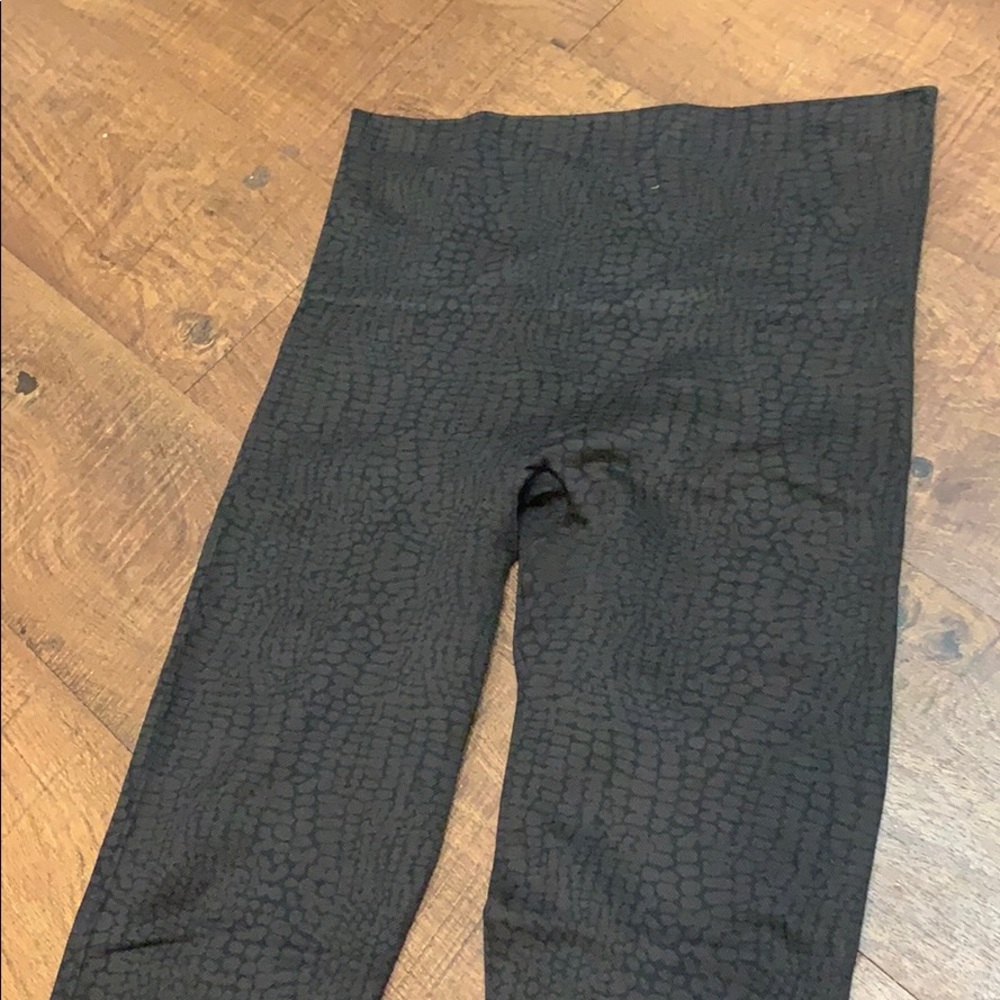 Spanx high waisted seamless print leggings